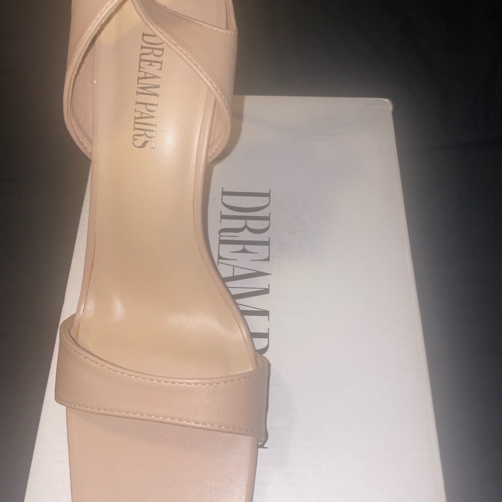 Dream Pairs Women's Tan Heels
